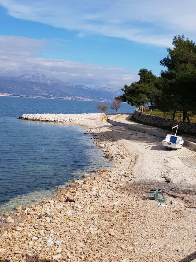 Apartment Magnolia Trogir Bagian luar foto